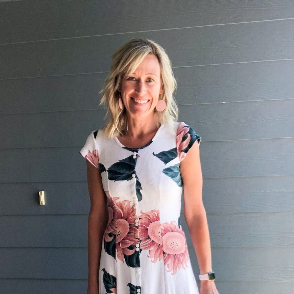 Meet your Posher, Angela